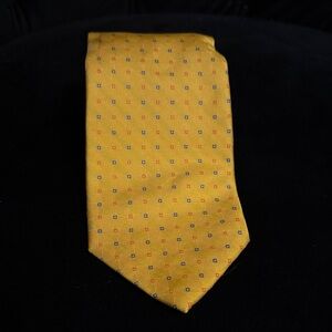 346 Brooks Brothers Elegant Yellow Patterned Men's Tie